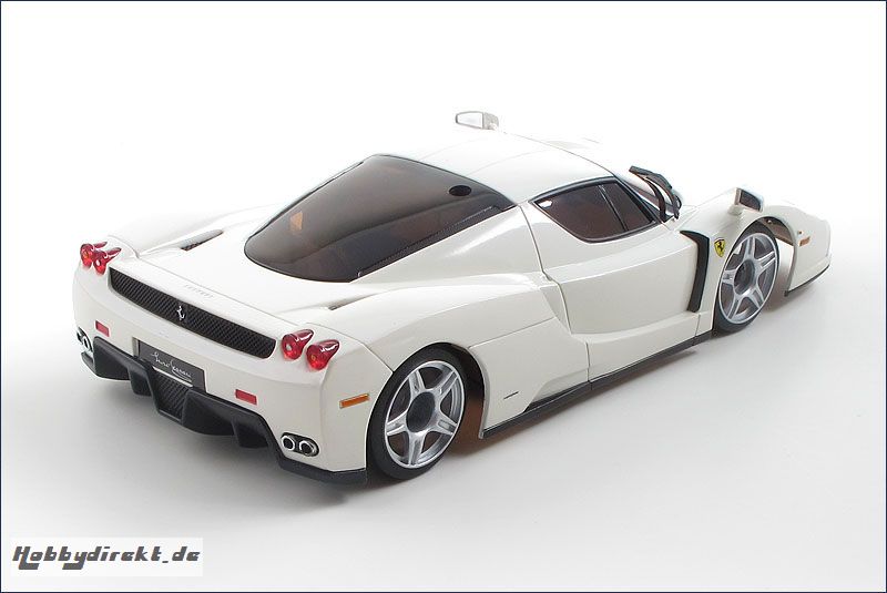 Karosse 1:24 MR-02, Enzo Ferrari, weiss Kyosho MZP-201-W