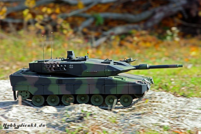 LEOPARD 2 A5 1:10 FERTIG MONT Robbe 3600 1-3600