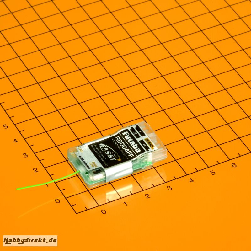 Empfaenger R-6004 FF 2,4 GHz Futaba  FASST F0962 1-F0962