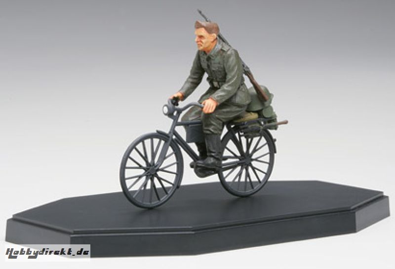 Ger.Soldat m.Fahrrad(A)1:35 Tamiya 26016