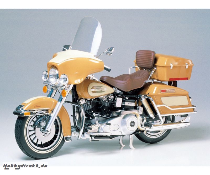 1:6 Harley-Davidson FLH Classic Tamiya 16040 300016040