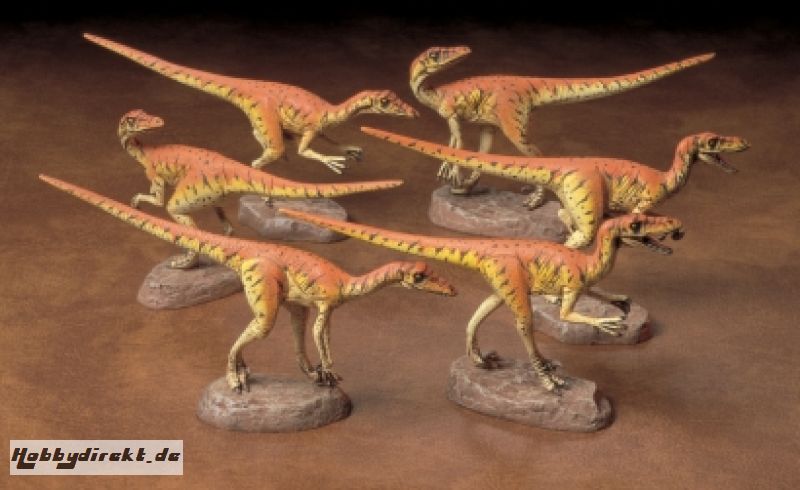 1:35 Velociraptors Pack of Six Tamiya 60105 300060105