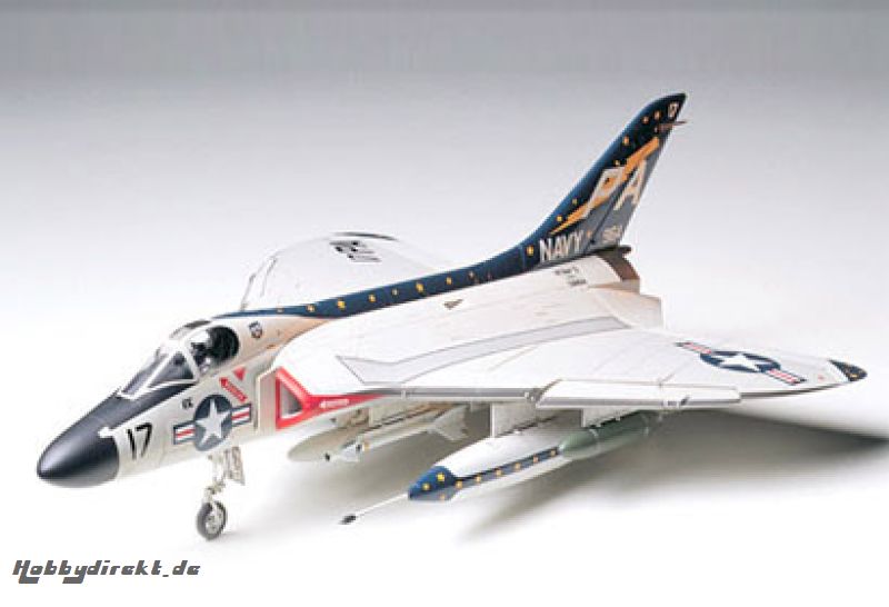 DOUGLAS-F4D-1 SKYRAY Tamiya 61055