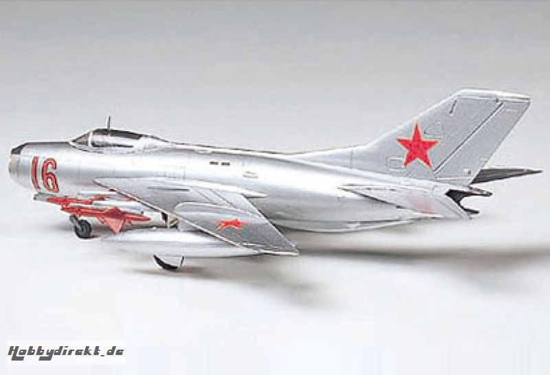 MIG-19 Farmer 1/100 Tamiya 61609