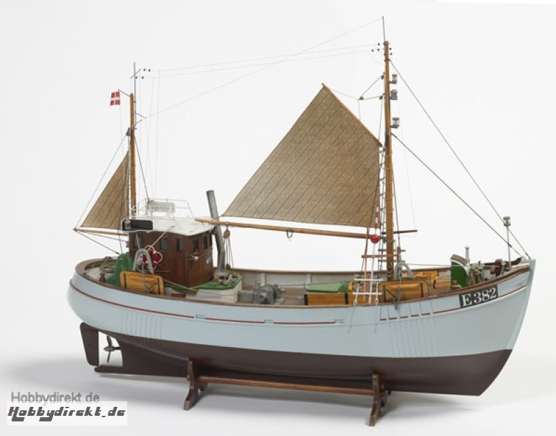 Mary Ann 1:33  Baukasten Billing Boats BB0472